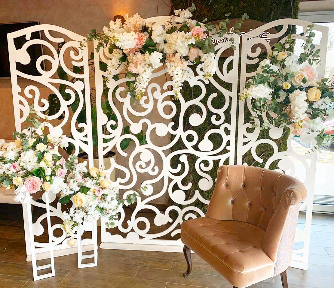 Вывески, стеллы, конструкции